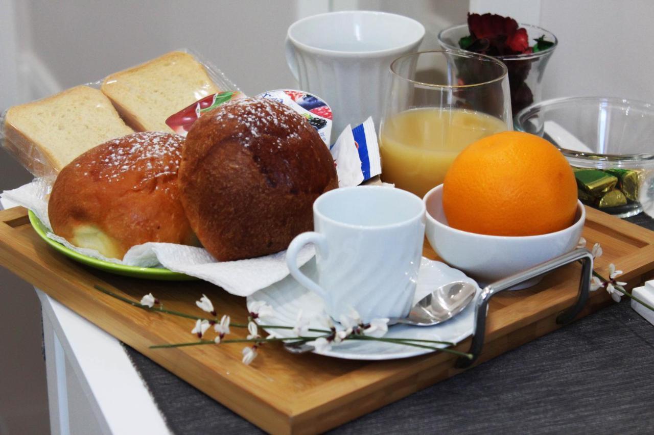 Bed and Breakfast Residenza La Scala Napoli Esterno foto