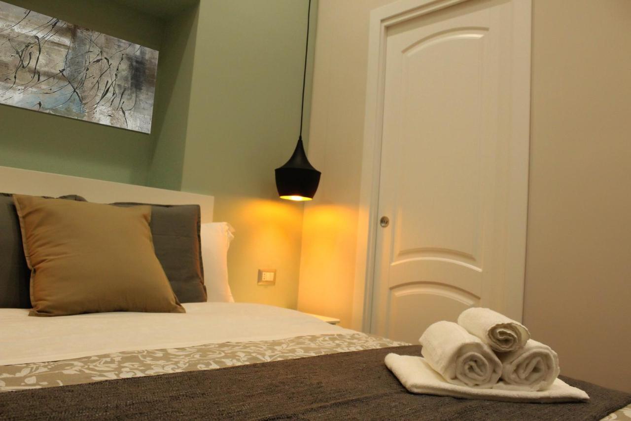 Bed and Breakfast Residenza La Scala Napoli Esterno foto